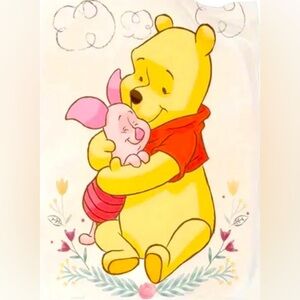 BNWT! Disney’s Winnie the Pooh Ultra Soft Throw Blanket! ✨🐻🍯